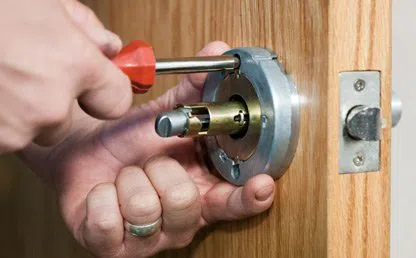 Security Locksmith Services Lincoln Park, MI 313-724-3764 Security Locksmith Services Lincoln Park, MI 313-724-3764 - 12-Expert-Locksmith