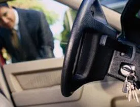 Security Locksmith Services Lincoln Park, MI 313-724-3764 - 19-Locked-keys-in-car